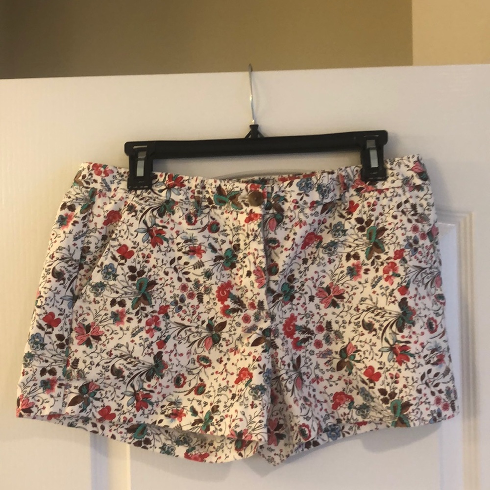 Gap shorts